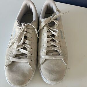 Womens Puma tennis show